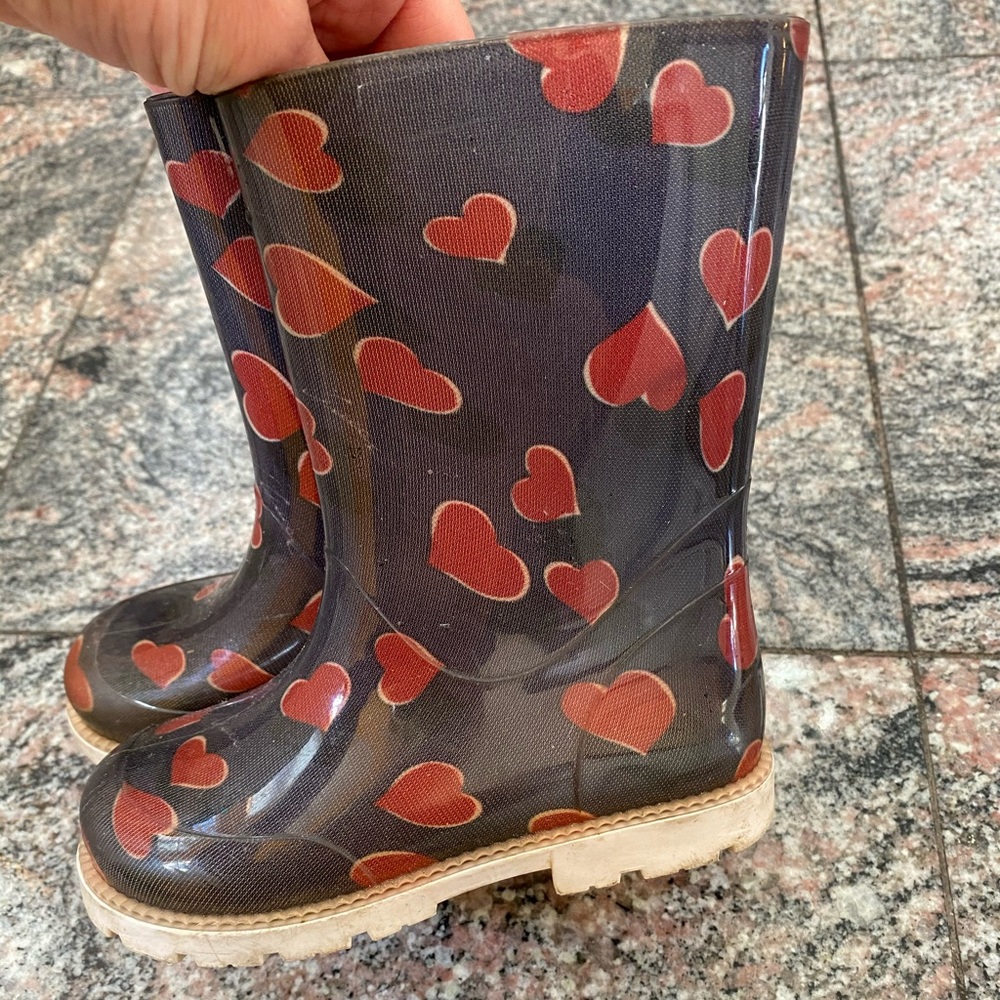 Gucci kids rain boots size 22
